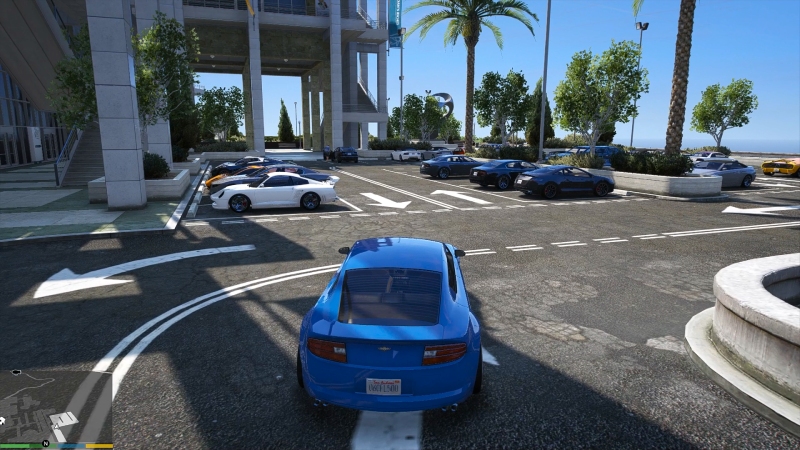 GTA 5 Sport and Supercars parked at Kortz Center